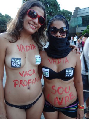 W Anúncios Mulheres Recife-9464
